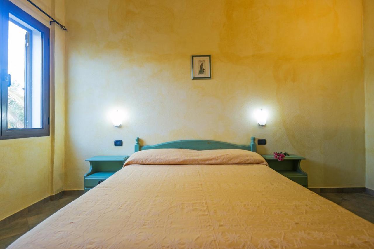 Appartamento Gli Ontani Cala Liberotto Exterior foto